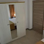 Alezi * Năvodari