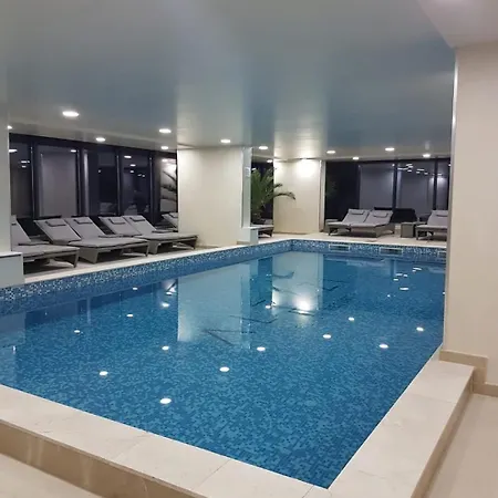 Alezi Apartment *